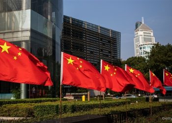 豪砸32億！中國用數位人民幣購入原油，100 萬桶一次買！